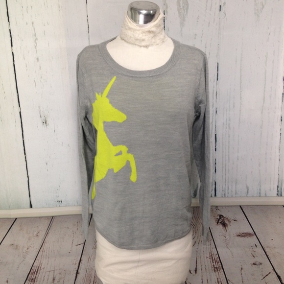 Oh MG Sweaters - Gray Sweater Yellow Unicorn
